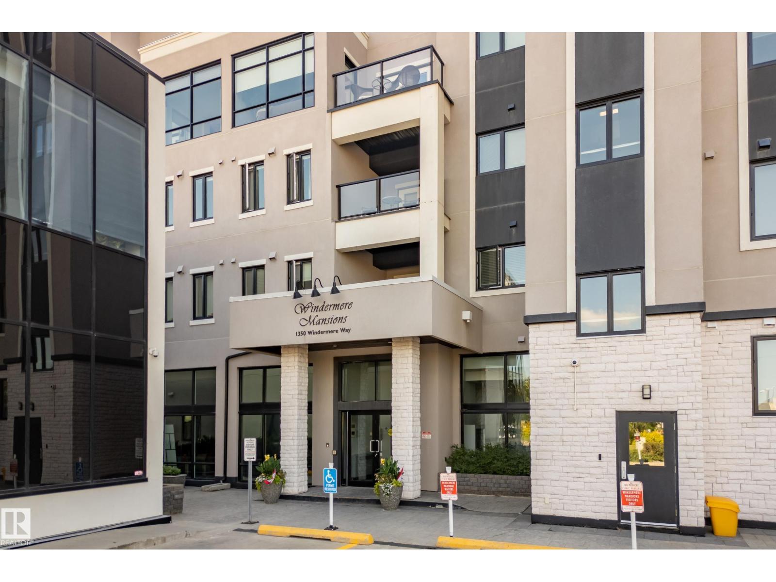 #405 1350 WINDERMERE WY SW - 55