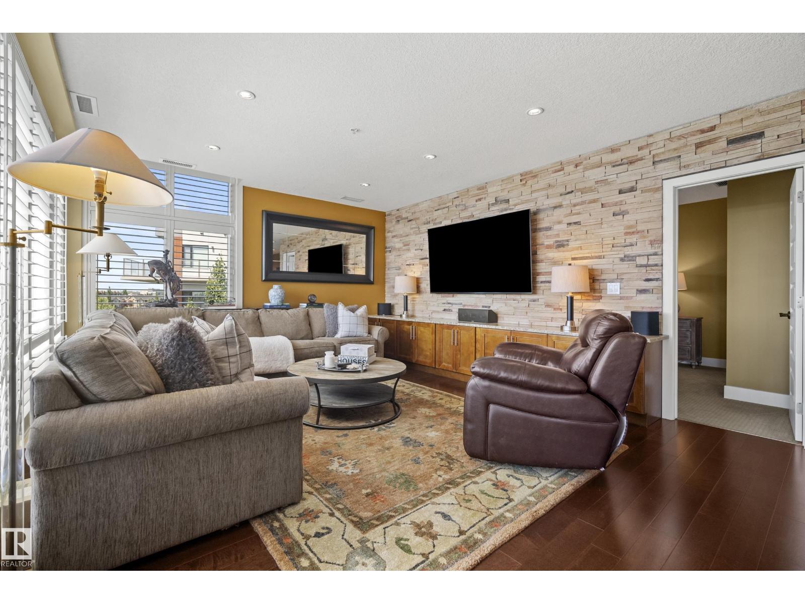 #405 1350 WINDERMERE WY SW - 11