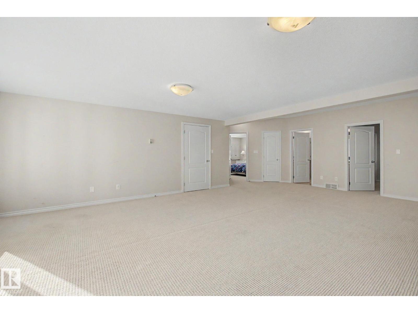 5111 TERWILLEGAR BV NW - 26