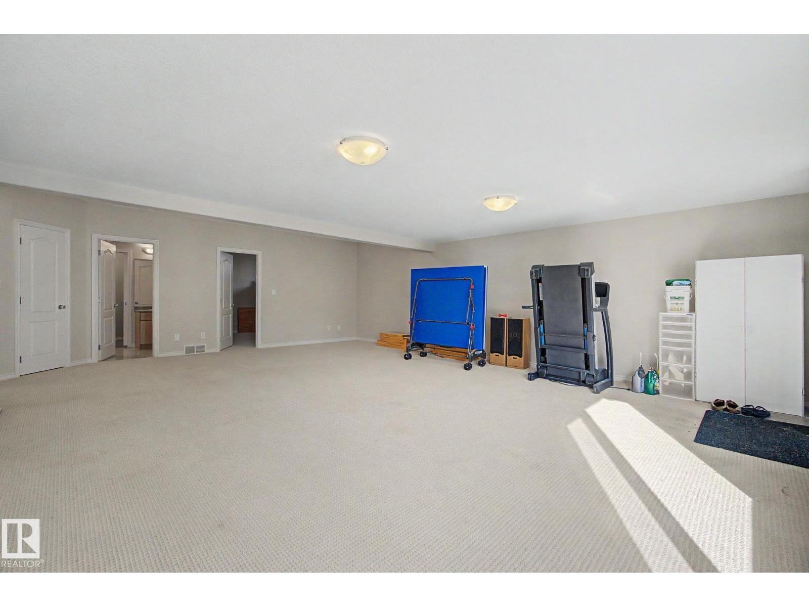 5111 TERWILLEGAR BV NW - 27