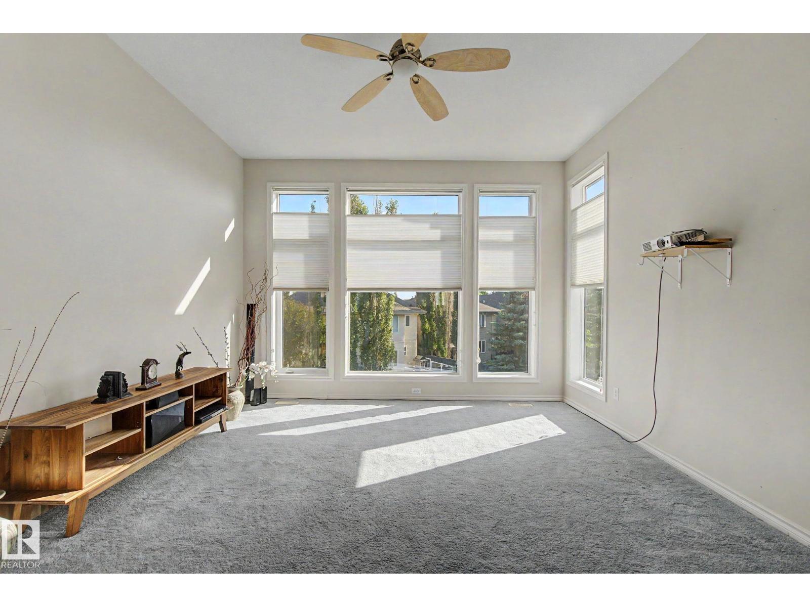 5111 TERWILLEGAR BV NW - 36