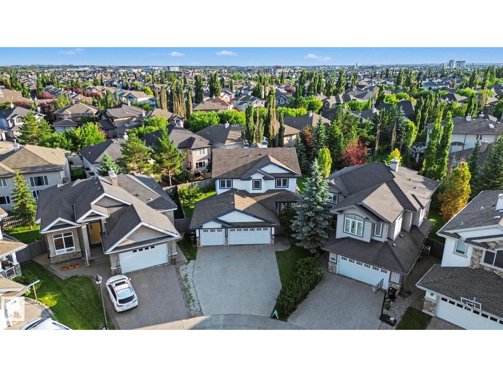 5111 TERWILLEGAR BV NW - 3