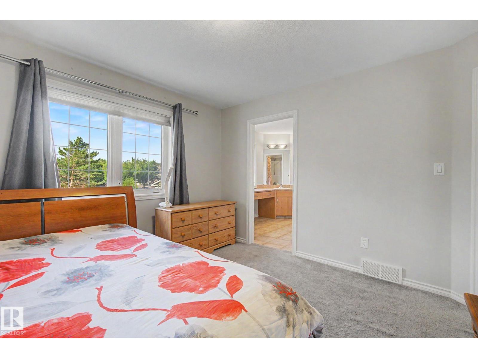 5111 TERWILLEGAR BV NW - 42