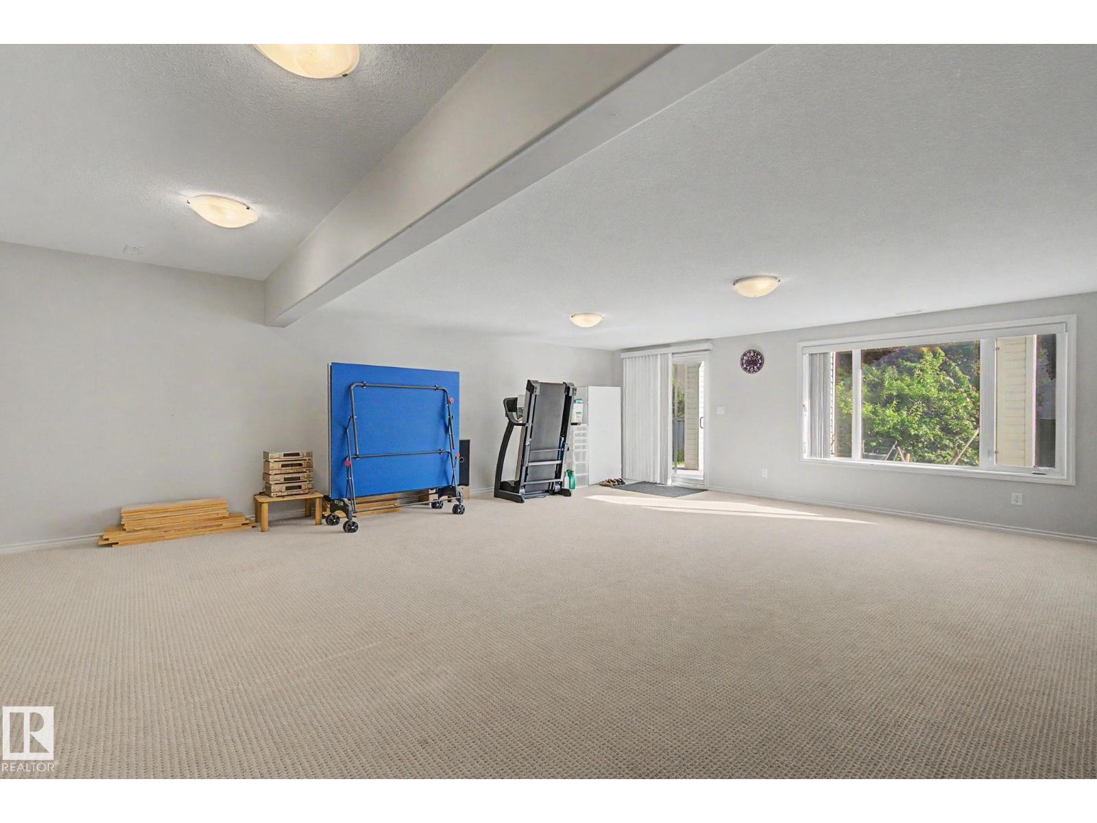 5111 TERWILLEGAR BV NW - 24