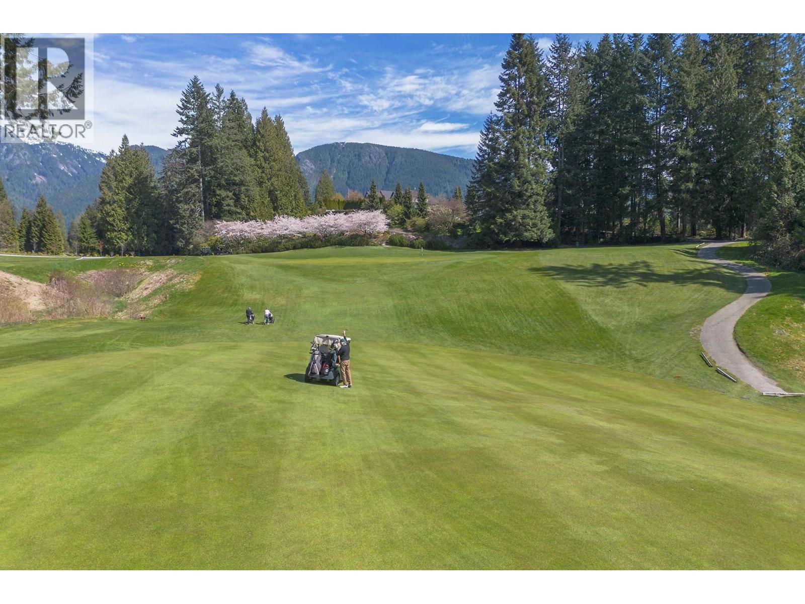 460 SOUTHBOROUGH DRIVE, West Vancouver