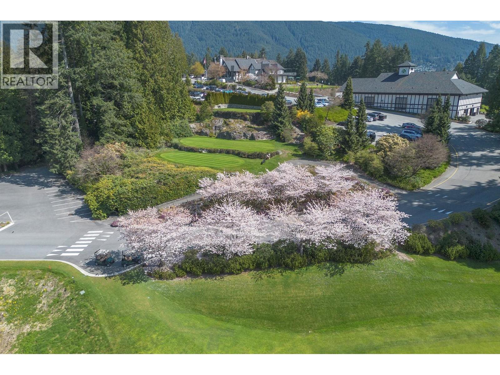 460 SOUTHBOROUGH DRIVE, West Vancouver