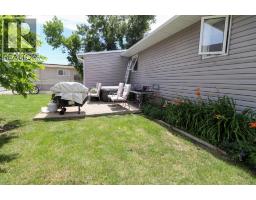 186 8 Street W, Cardston, AB T0K0K0 Photo 42
