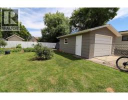 186 8 Street W, Cardston, AB T0K0K0 Photo 38