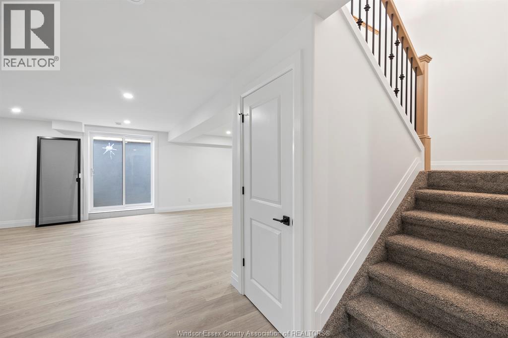 1214 CAMPANA CRESCENT - 29