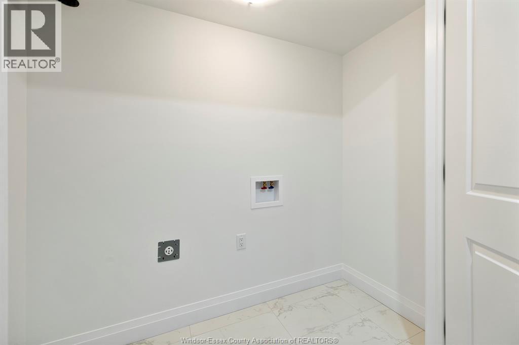 1214 CAMPANA CRESCENT - 37