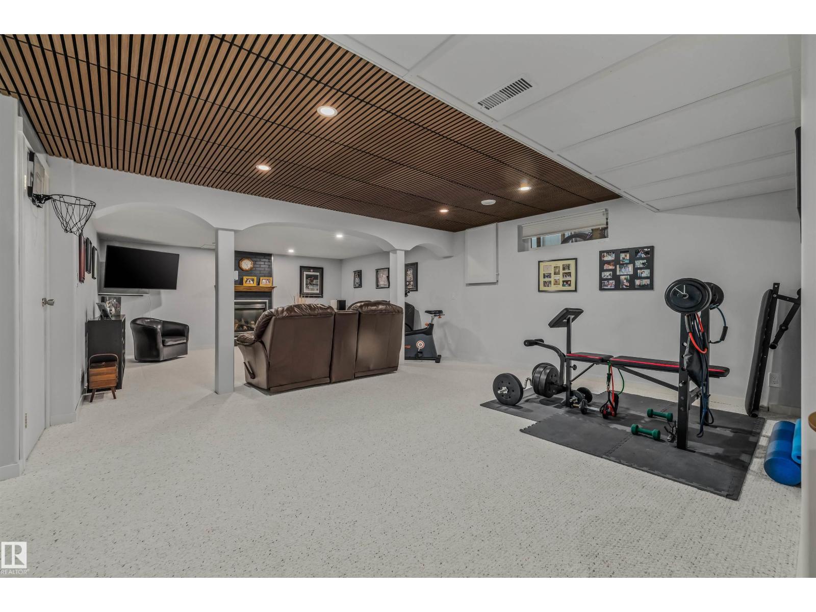 7 WILLIAM BELL DR - Image 41