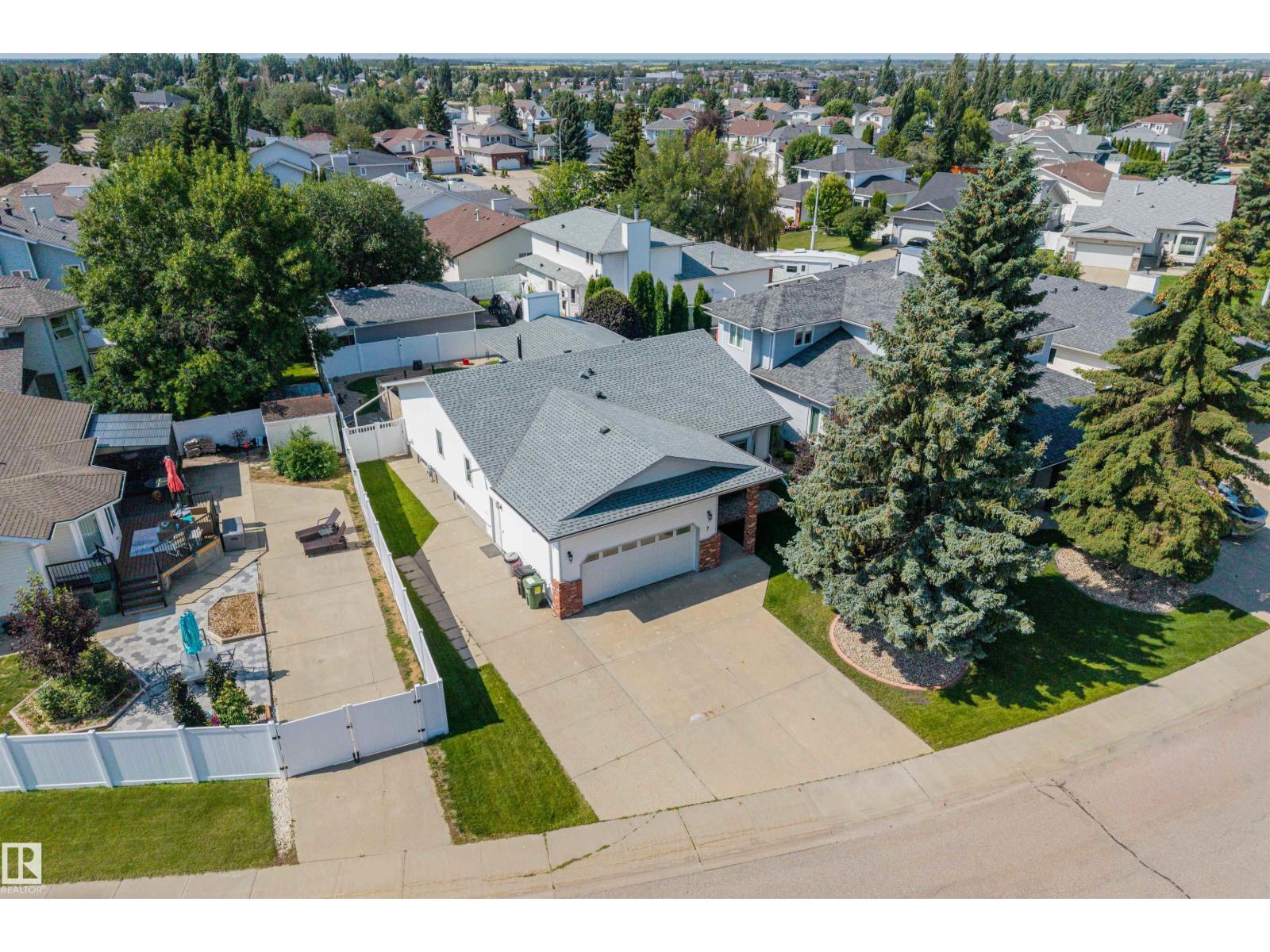 7 WILLIAM BELL DR - 61