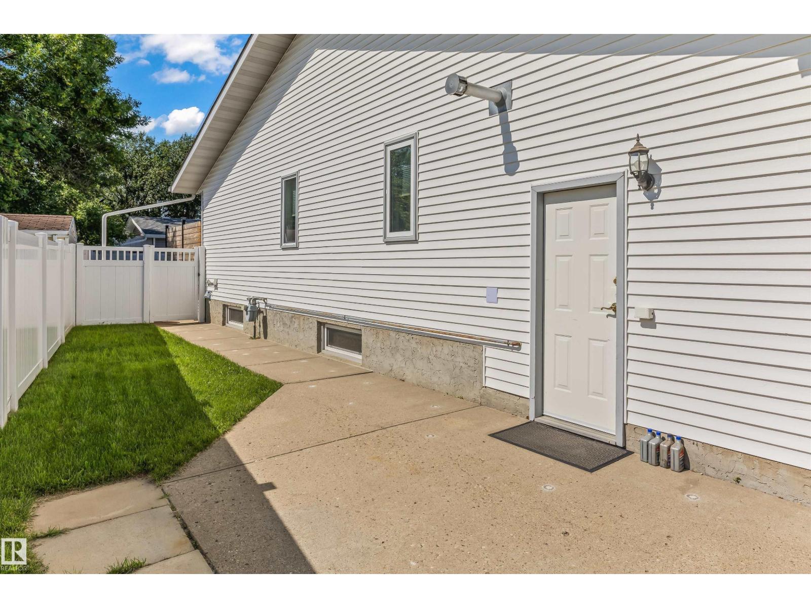 7 WILLIAM BELL DR - 56