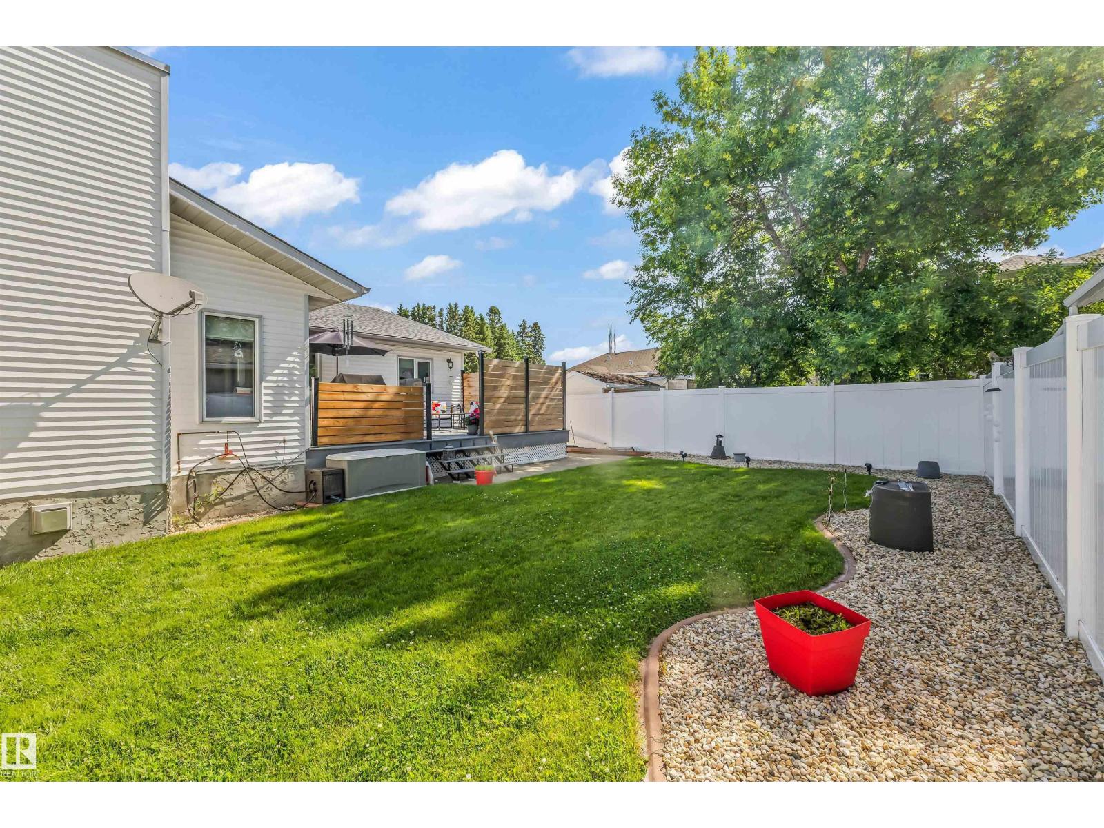 7 WILLIAM BELL DR - 54