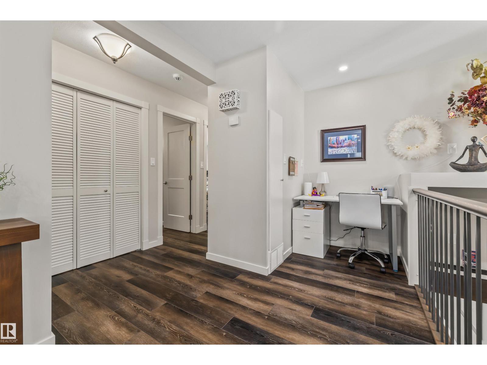7 WILLIAM BELL DR - 23