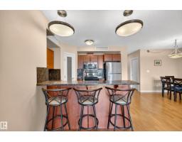 #703 9707 106 St Nw, Edmonton, AB T5K0B7 Photo 8