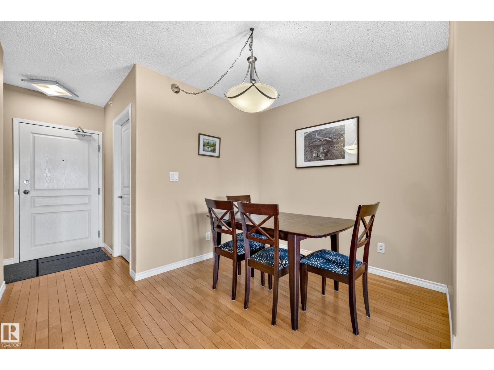#703 9707 106 ST NW - 4