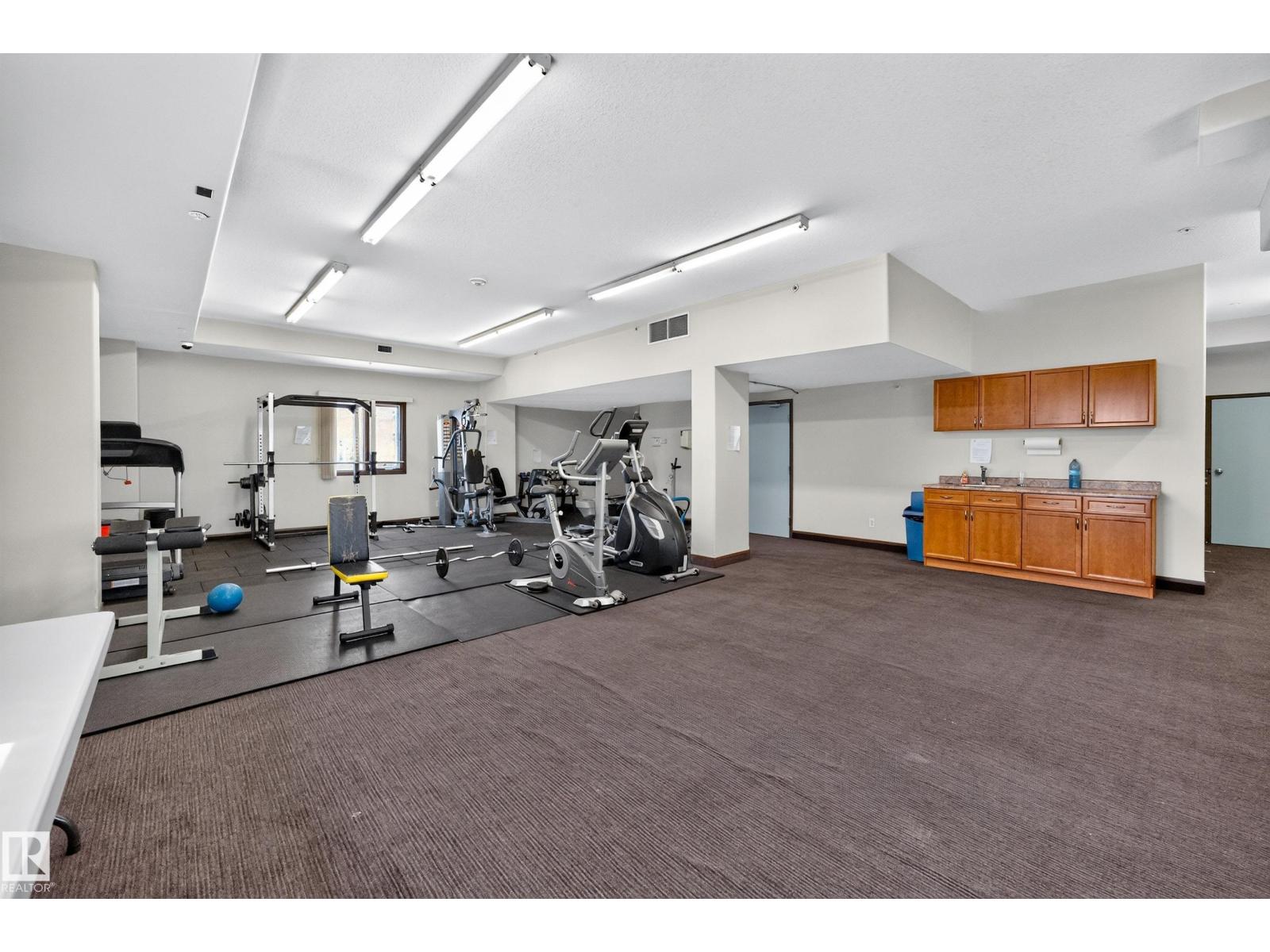 #703 9707 106 ST NW - 27