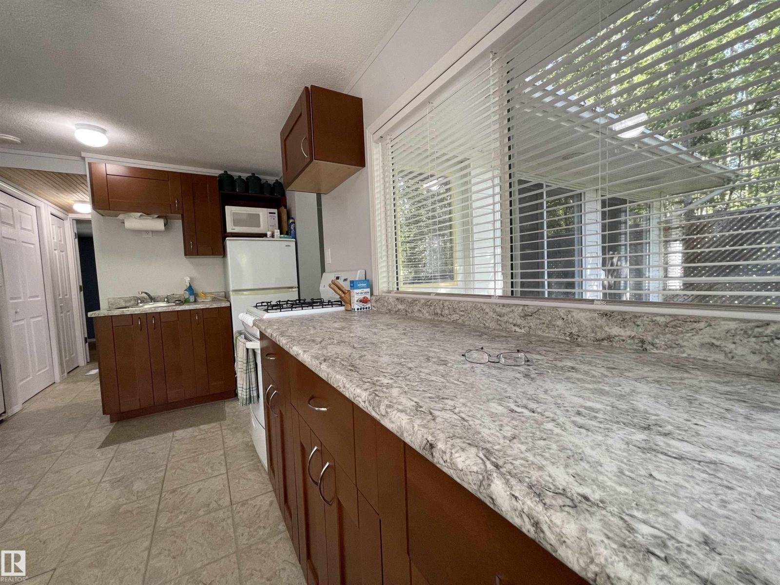 #707 55107 RGE ROAD 33 - 6