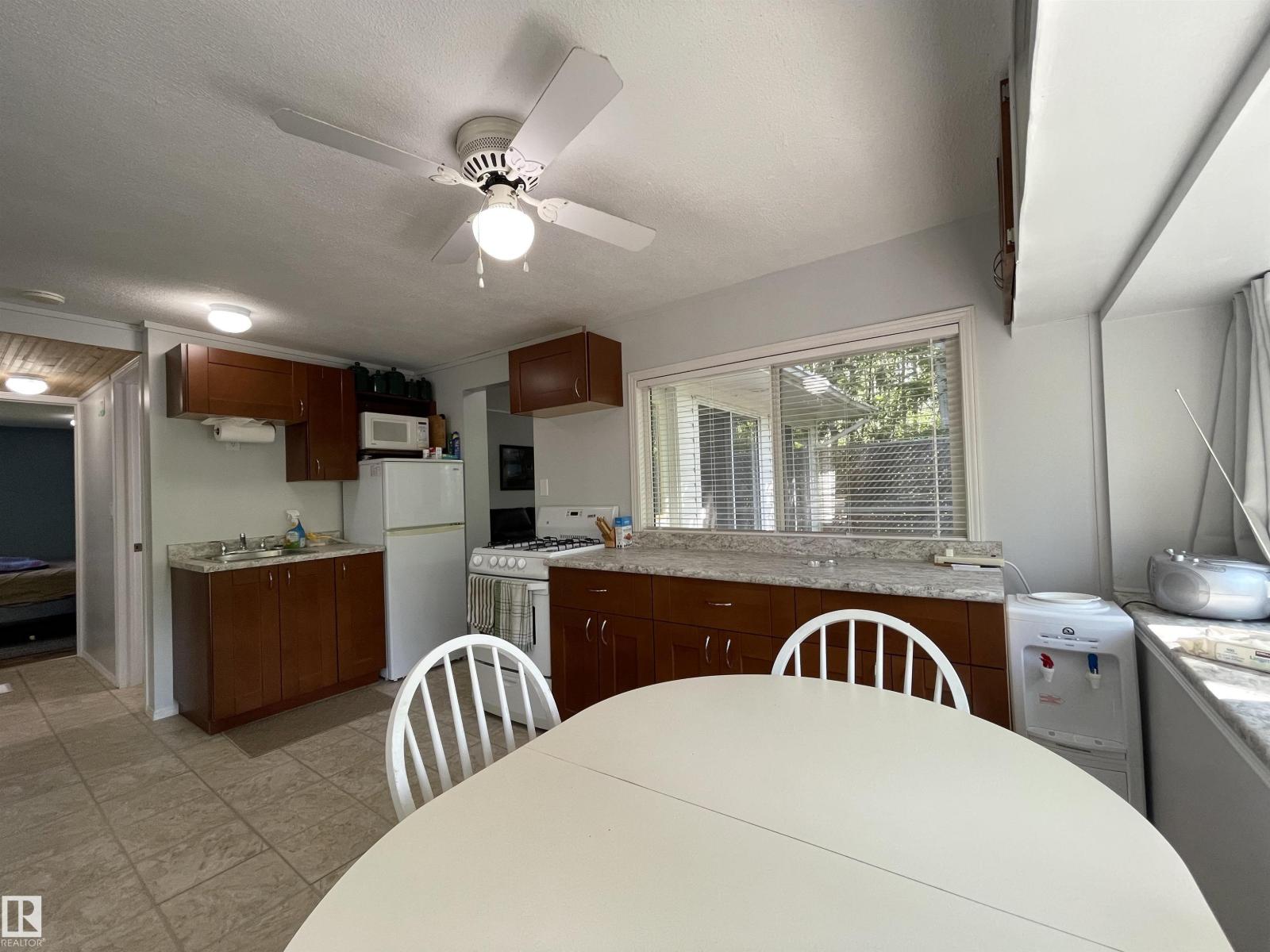 #707 55107 RGE ROAD 33 - 7