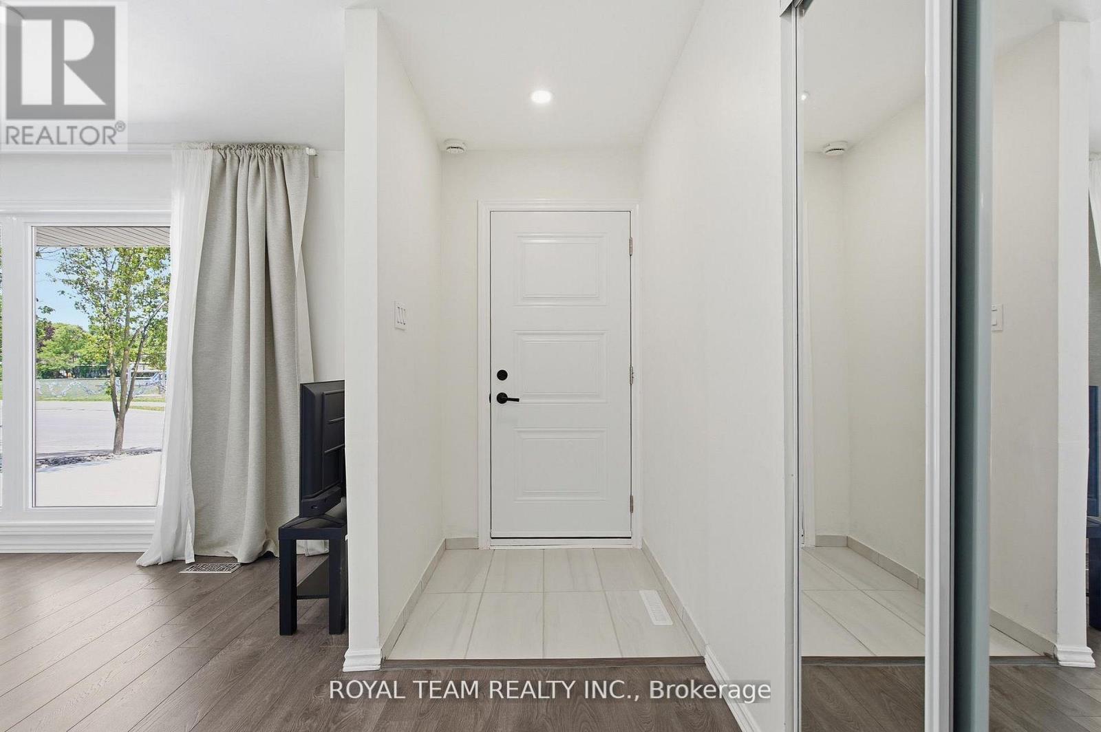 653 STEEPLECHASE DRIVE - Image 10