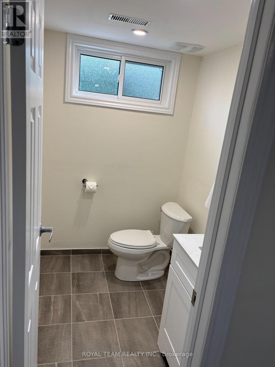 653 STEEPLECHASE DRIVE - Image 36