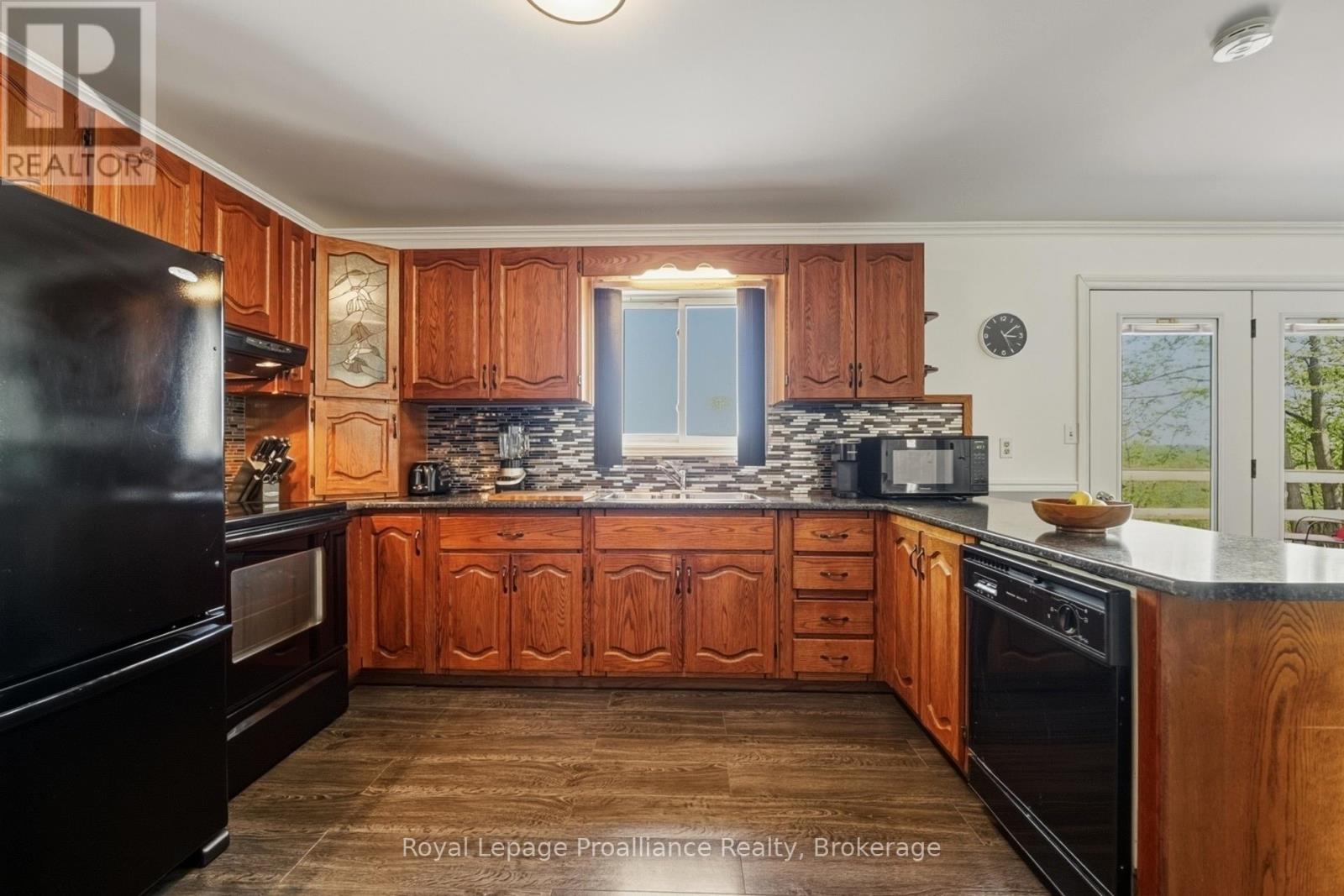 539 LAHEY ROAD - 10