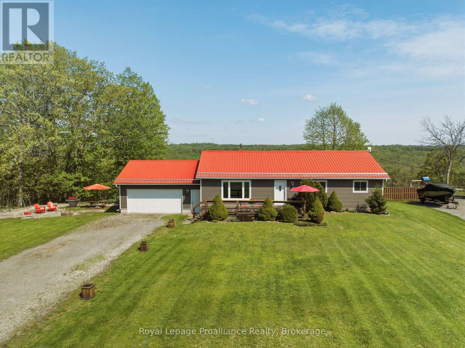 539 LAHEY ROAD - 2