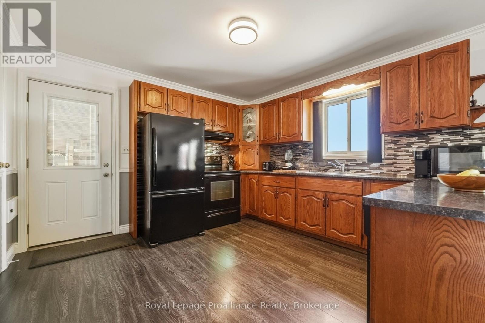 539 LAHEY ROAD - 9
