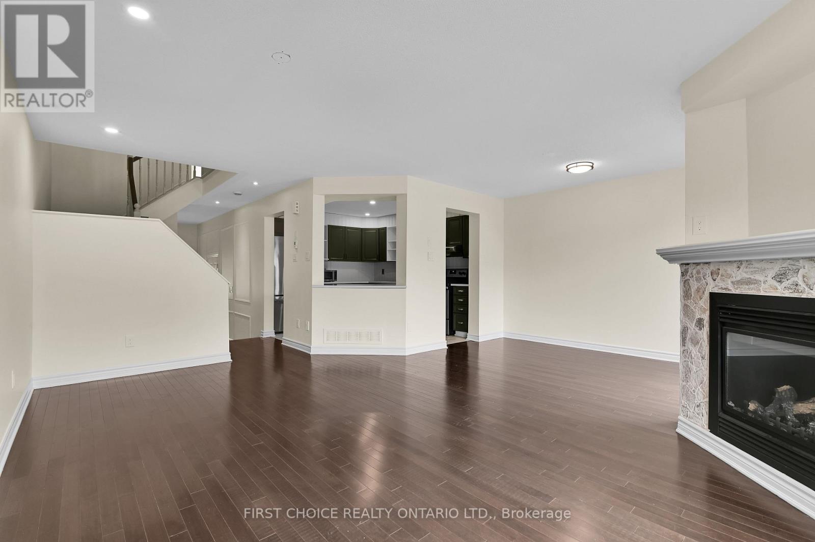 358 GERRY LALONDE DRIVE - 18