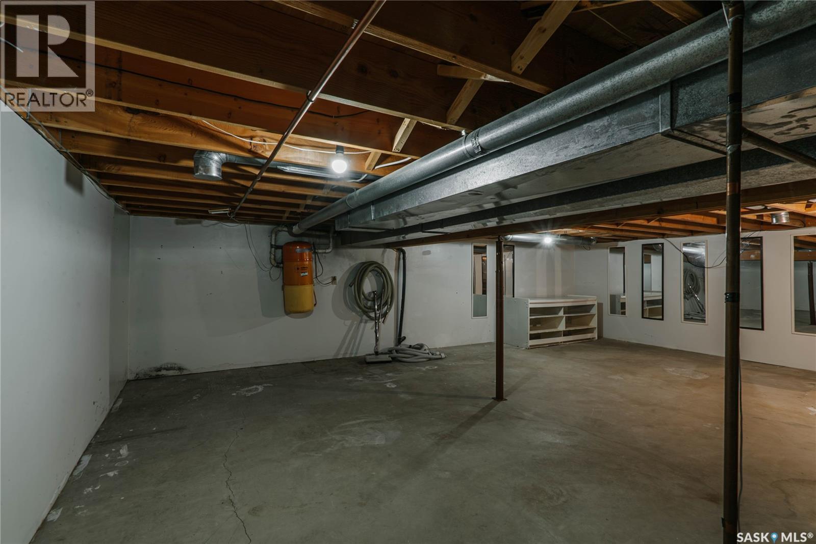 3338 Calder CRESCENT - Image 32