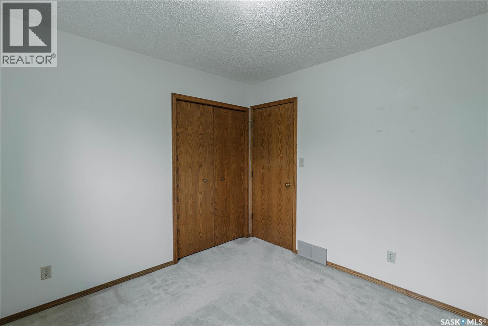 3338 Calder CRESCENT - Image 46
