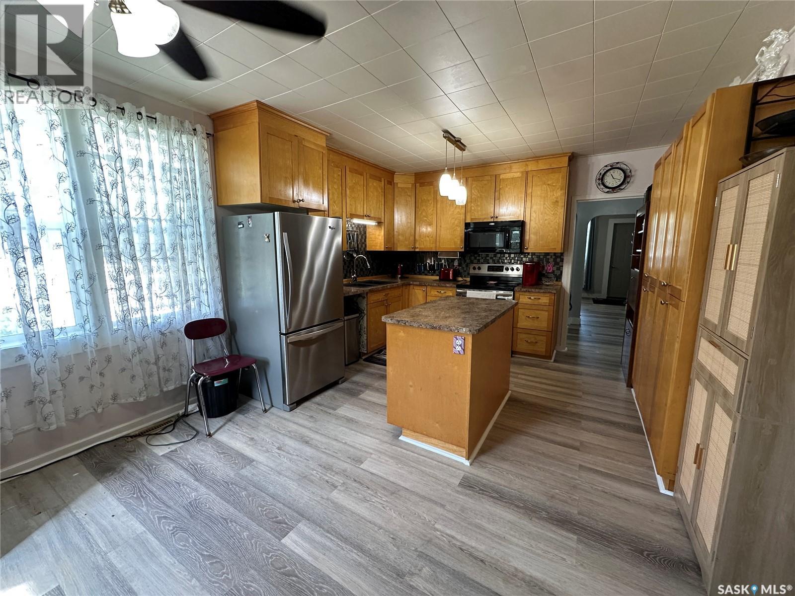 124 Taylor STREET - 3