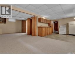 1228 Athabasca Street W, Moose Jaw, SK S6H6C6 Photo 23