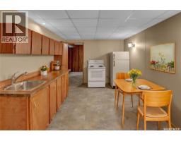 1228 Athabasca Street W, Moose Jaw, SK S6H6C6 Photo 25