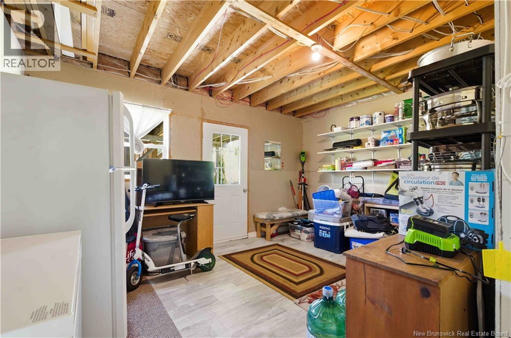 30 Leisure Avenue - 33
