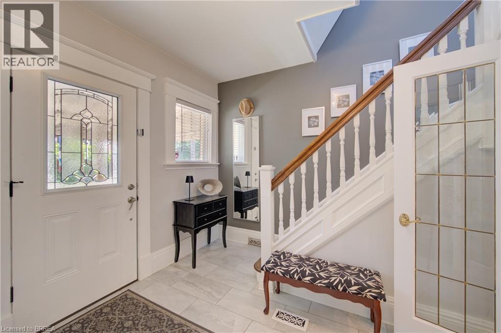 106 SYDENHAM Street - 7