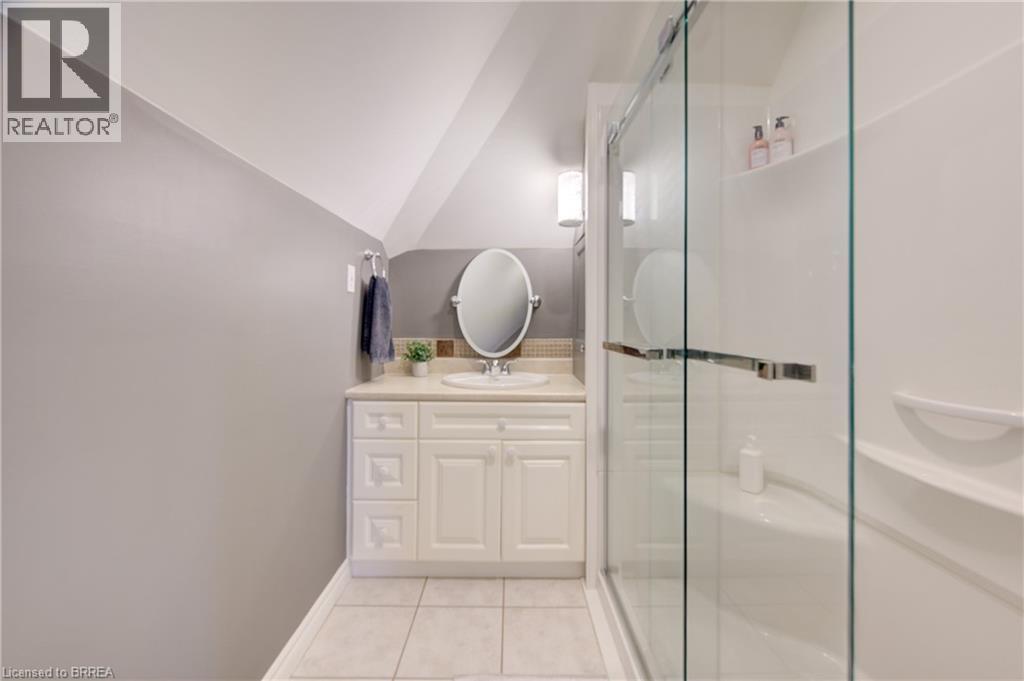 106 SYDENHAM Street - 29