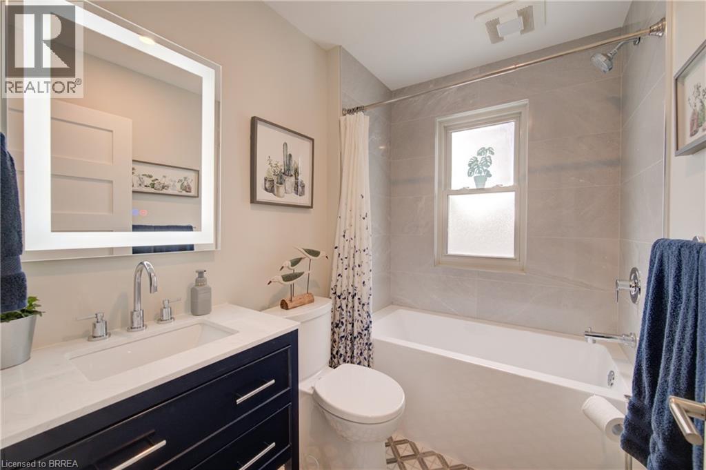 106 SYDENHAM Street - 27