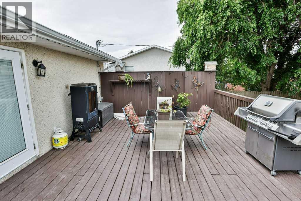 5217 38 Avenue - 31