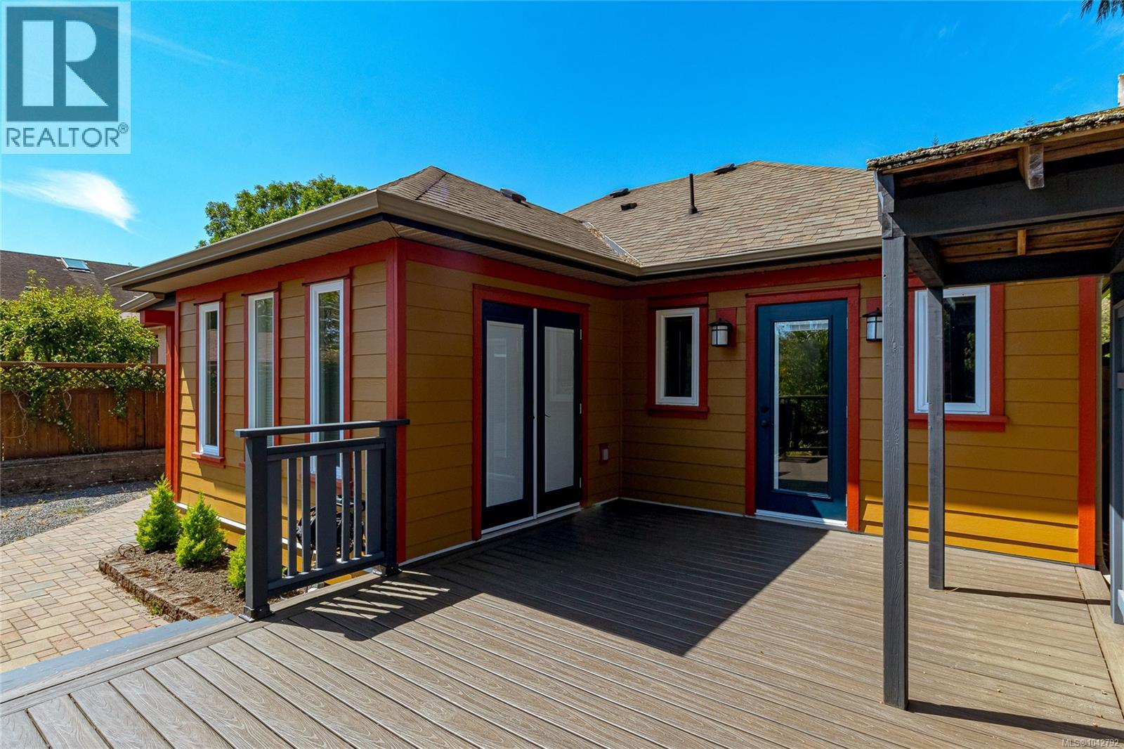 2617 Doncaster Dr - 29