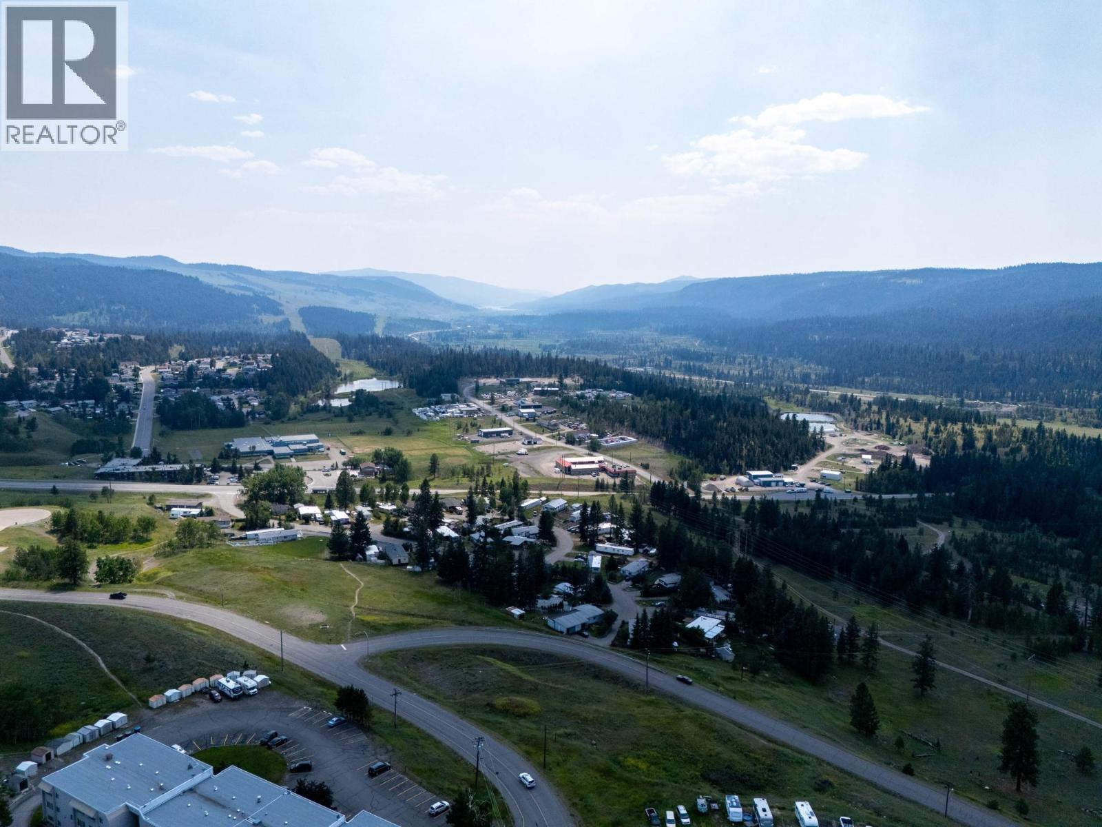 73 ARD RIGH Road, Logan Lake