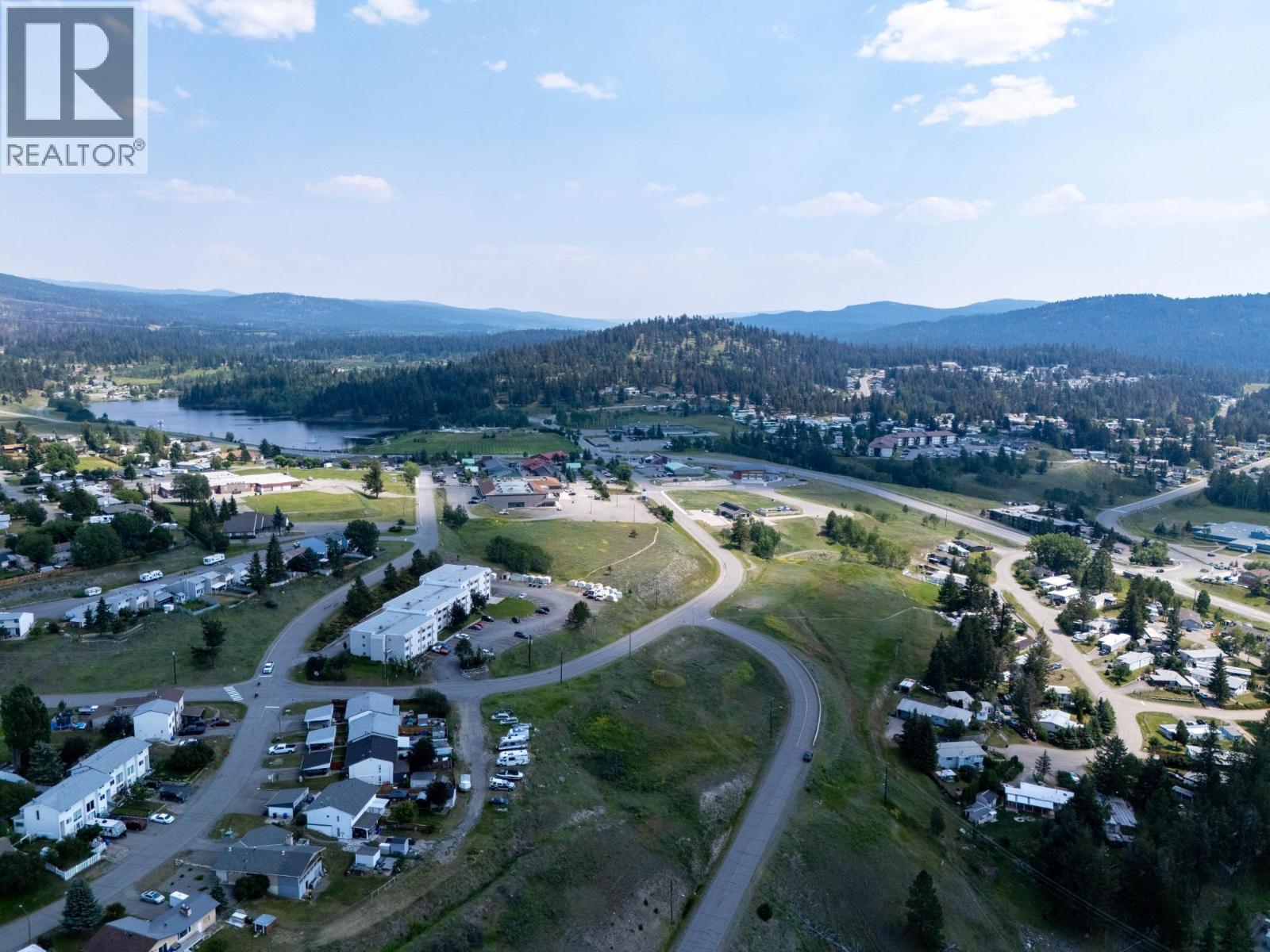 73 ARD RIGH Road, Logan Lake