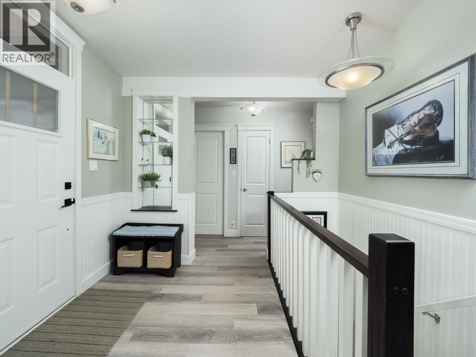 Photo 12 of 40 — 1094 IRWIN STREET · Prince George, BC