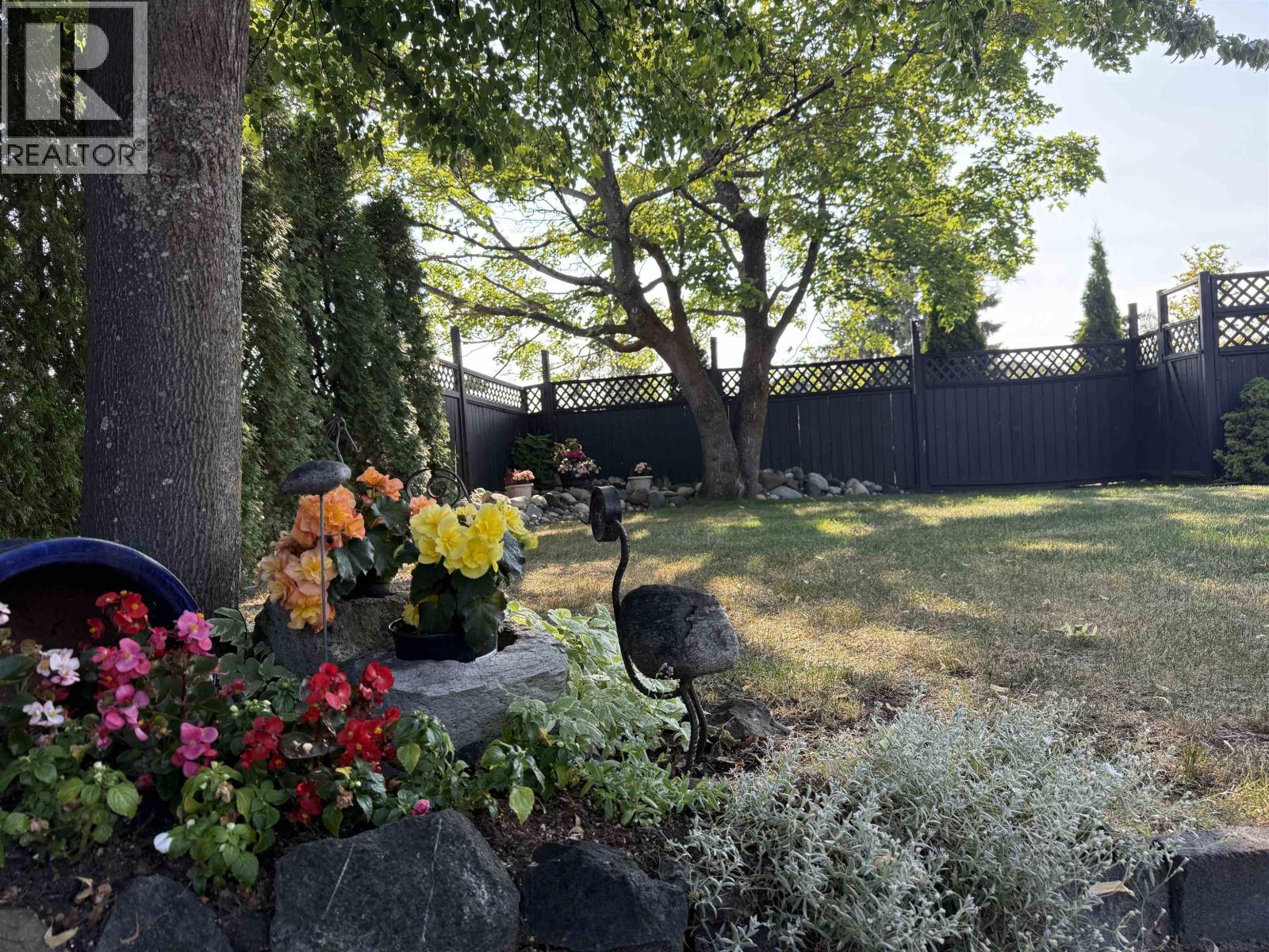 Photo 34 of 40 — 1094 IRWIN STREET · Prince George, BC