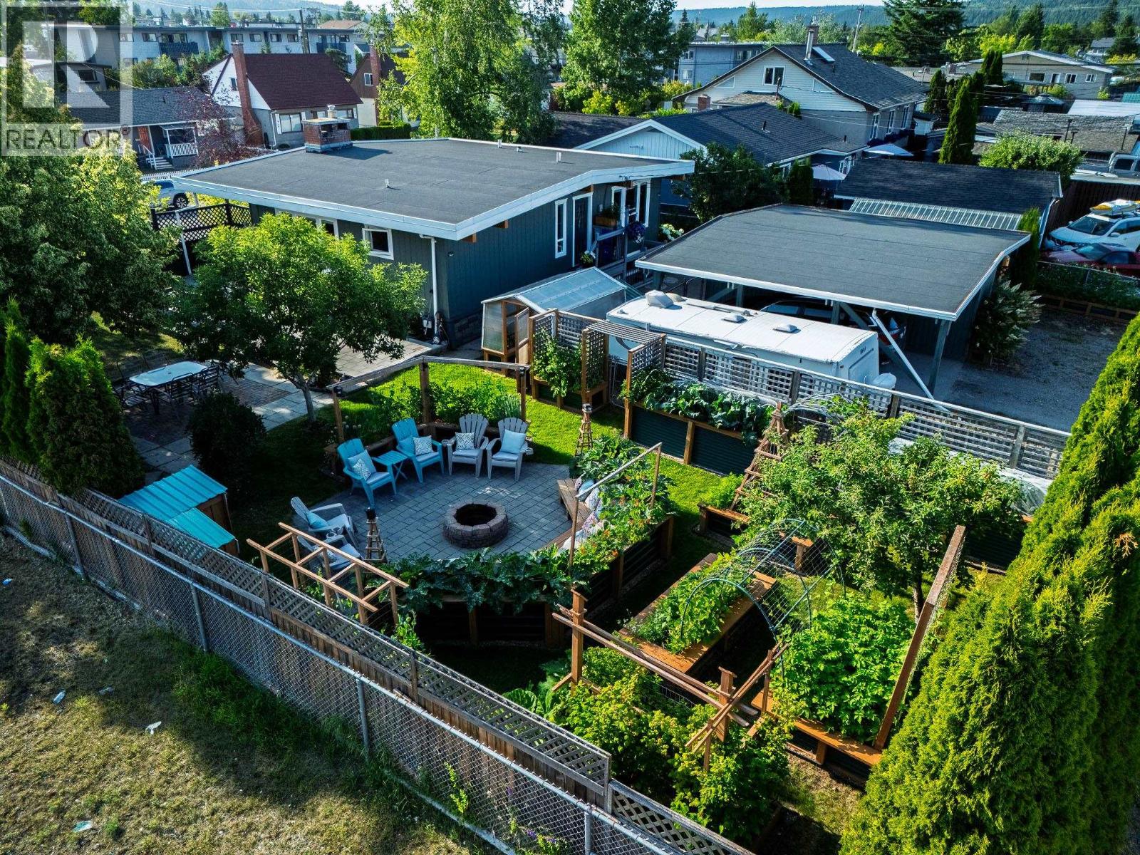 Photo 38 of 40 — 1094 IRWIN STREET · Prince George, BC