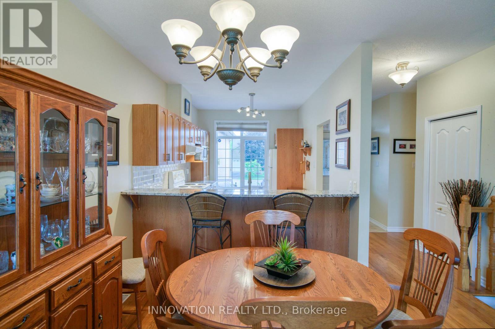 27 EILEEN CRESCENT - 14
