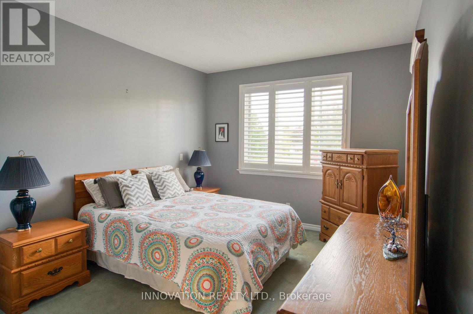 27 EILEEN CRESCENT - 22