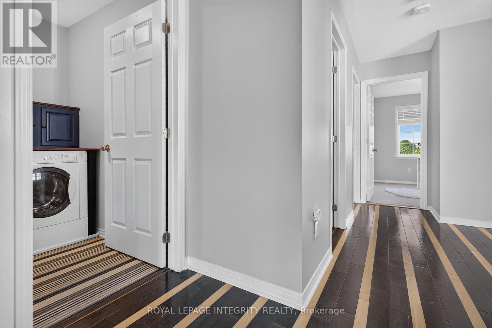 640 KILBIRNIE DRIVE - 17