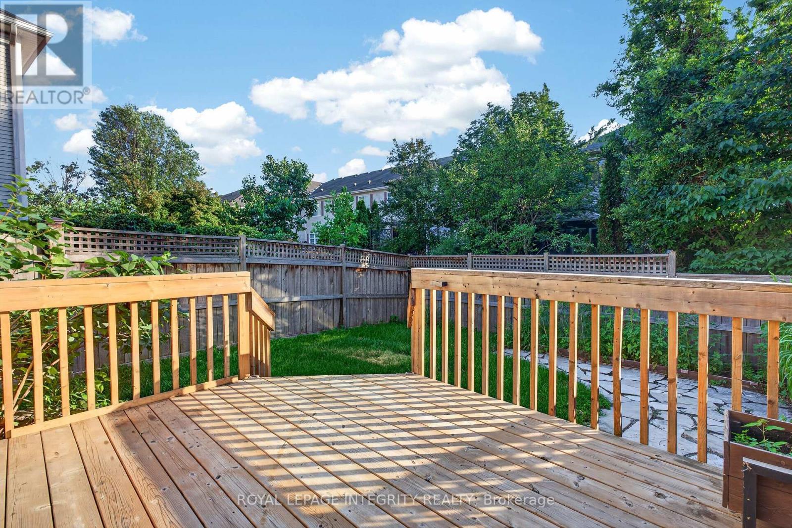 640 KILBIRNIE DRIVE - 24